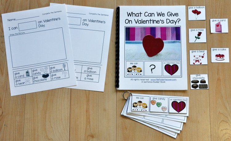 Sentence Builder Book--\"What Can We Give On Valentine\'s Day?\"